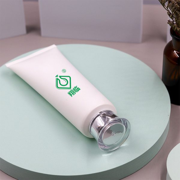 Customized Face Wash Tube with safety bottle cap For Facial Cleanser
