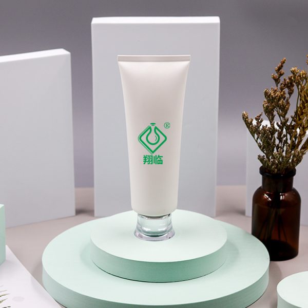 Customized Face Wash Tube with safety bottle cap For Facial Cleanser